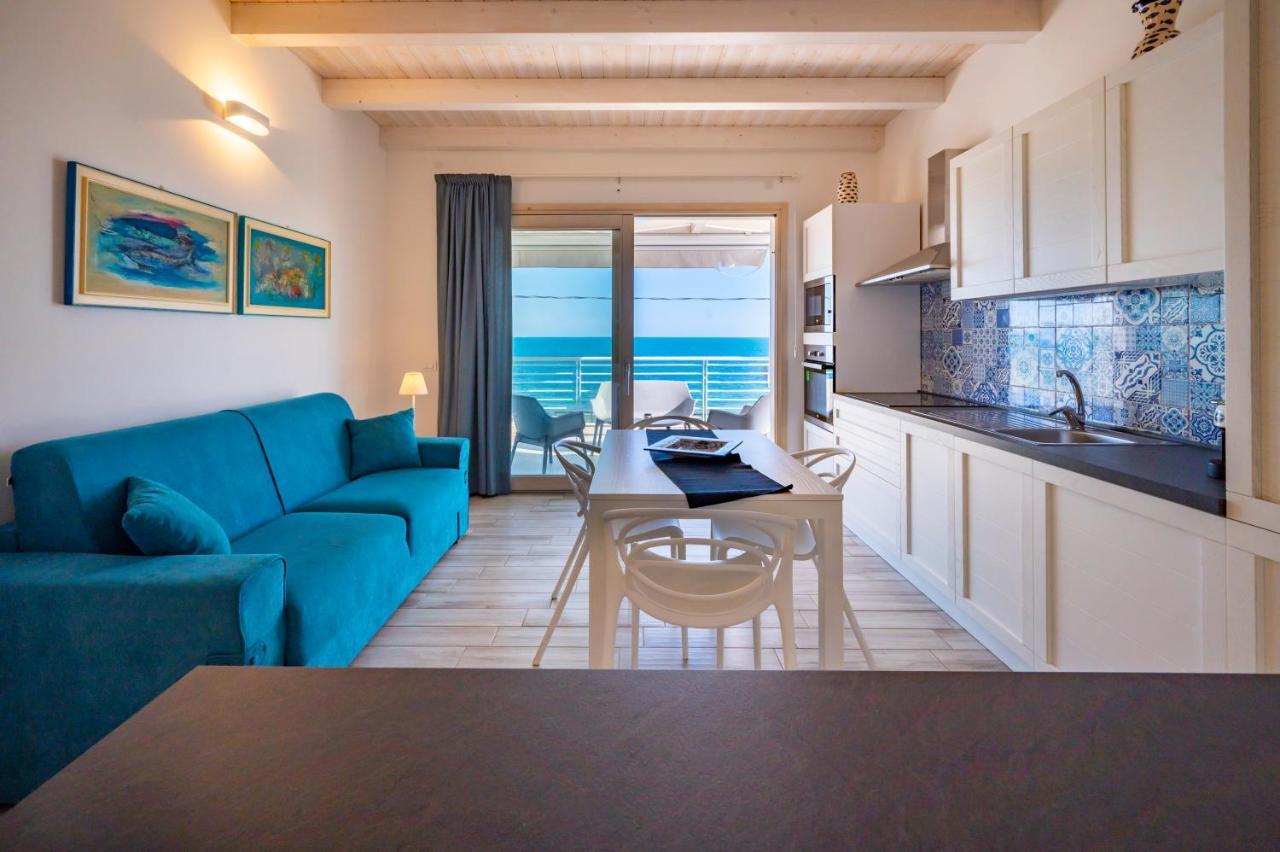 Luci Apartment Sea Beach 아볼라 외부 사진